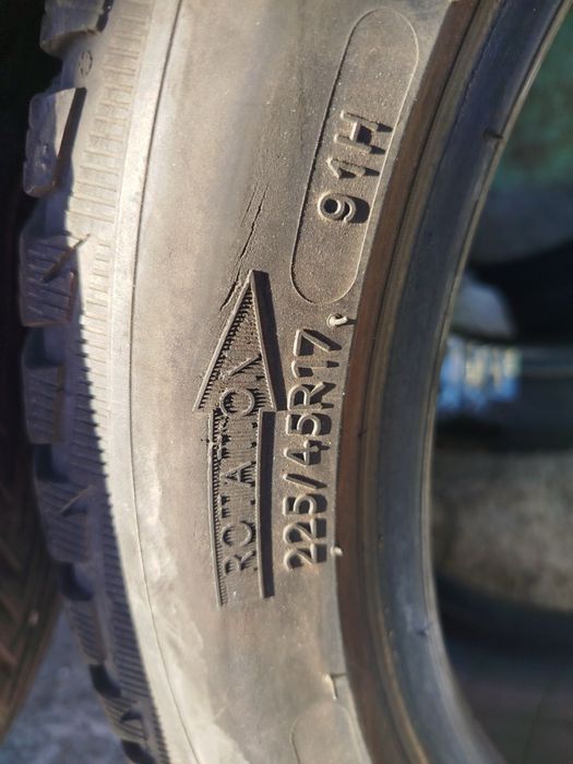 Резина зимова Michelin 225/45 R17 комплект