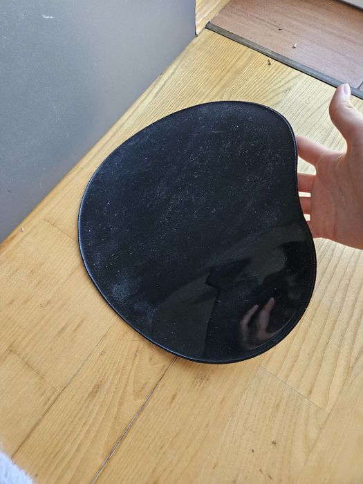 Podkladka pod myszkę profilowana na nadgarstek