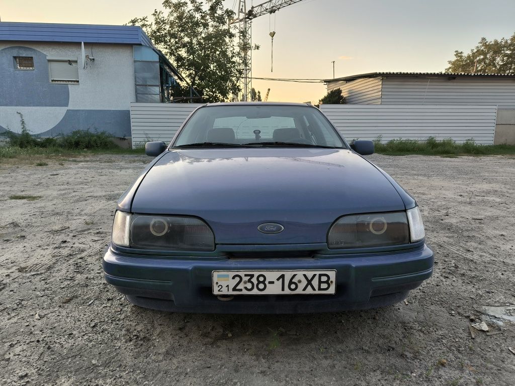 Автомобіль Ford Sierra 1.8(OHC) 1988