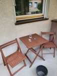 Drewniane meble na balkon