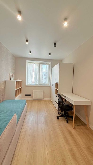 Шикарна 2-кімнатна квартира, ЖК "Сади Вишневі", вул. Святошинська,58