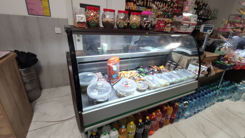 Холодильні вітрини