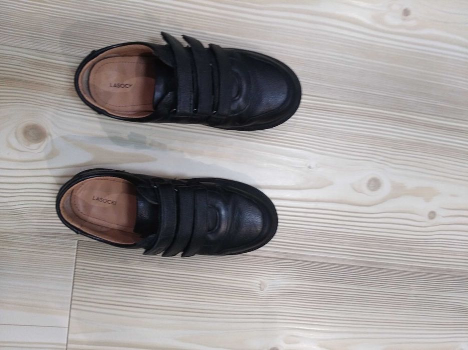 buty skórzane Lasocki Young, stan bardzo dobry, r. 32 cm, 60 zł