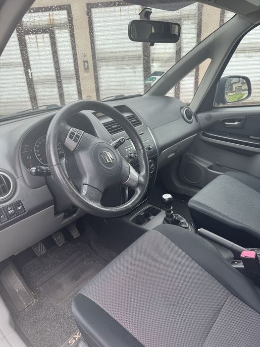 Sprzedam Suzuki SX4, stan bardzo dobry
