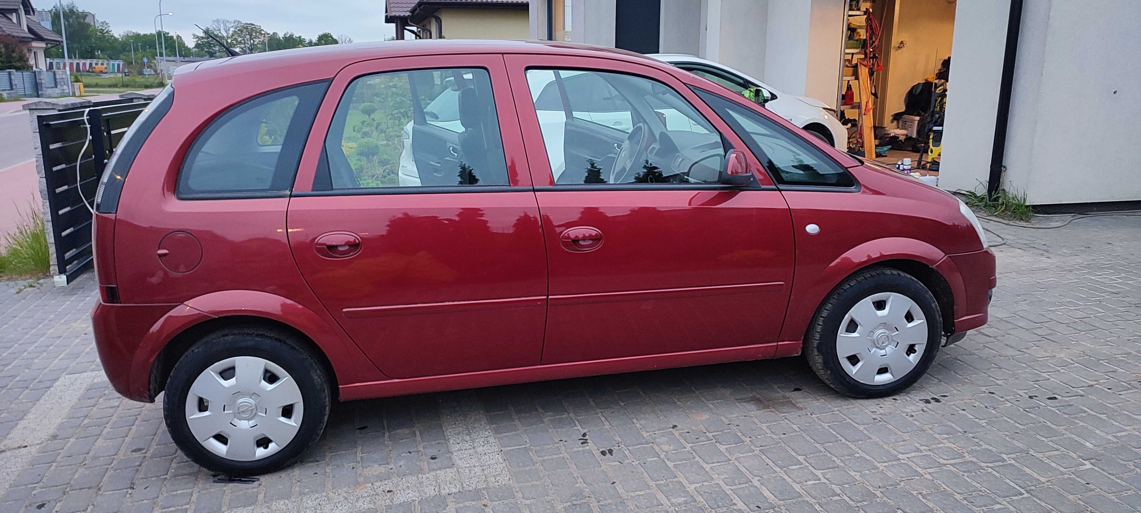 Opel Meriva benzyna 137900km przebiegu