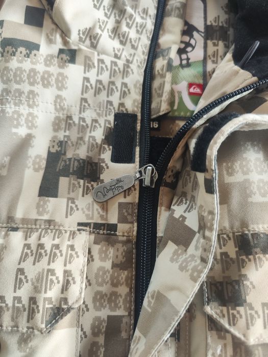 Parka Quiksilver 16 anos