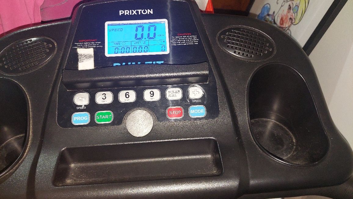 Passadeira de exercício , a funcionar