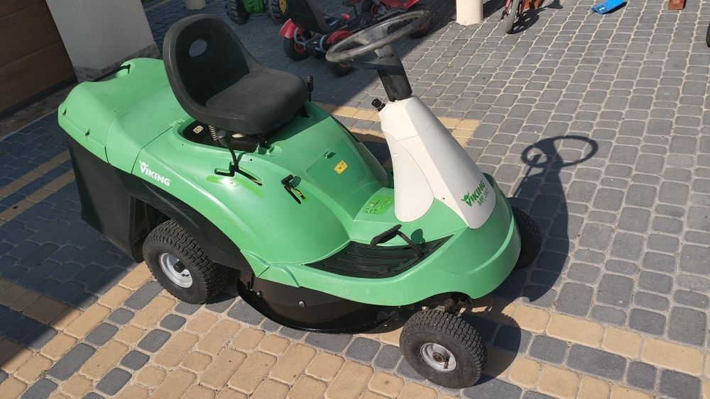 Traktorek kosiarka Viking Hydro