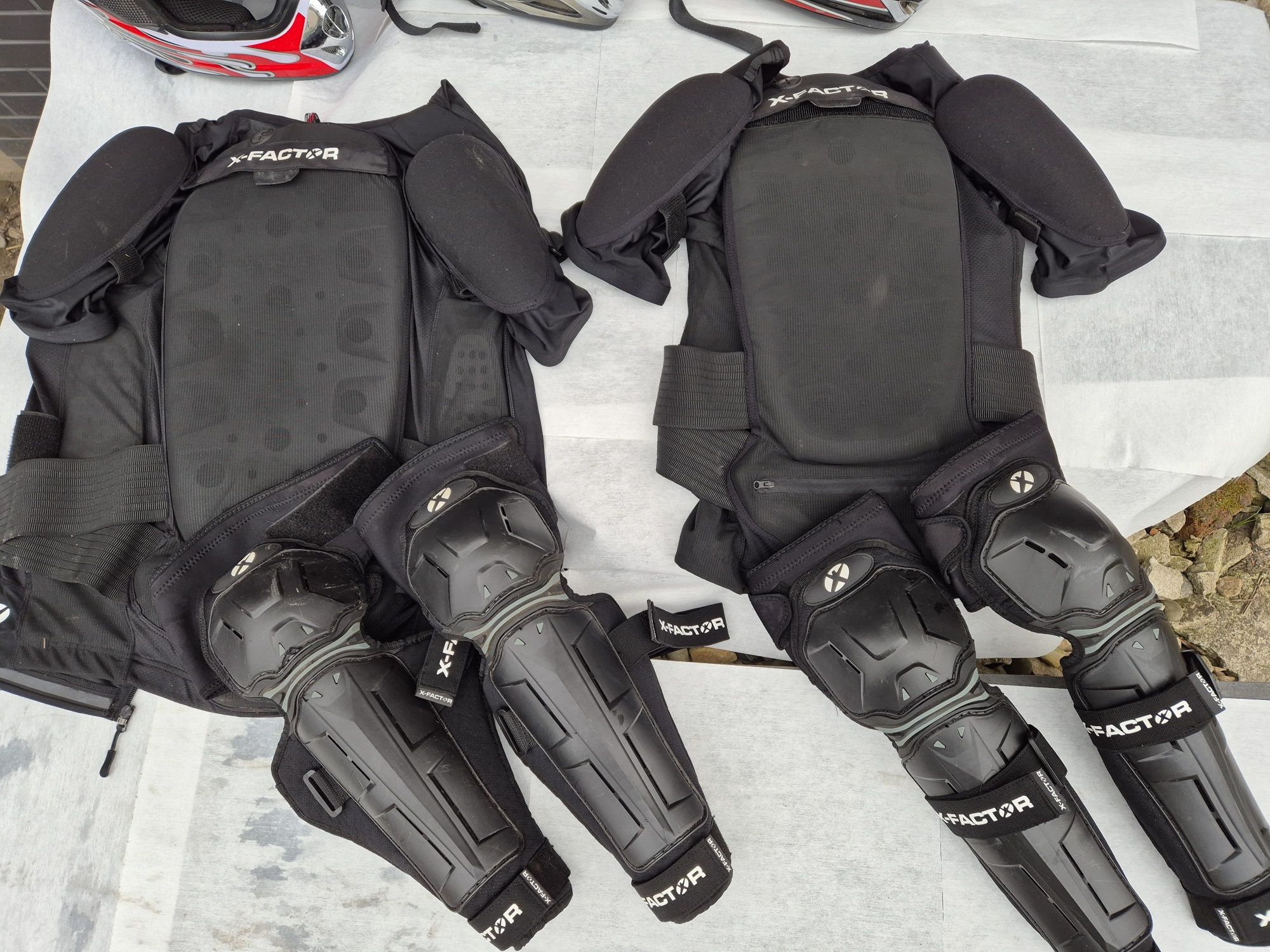 Ochraniacze X-factor nakolannik kask kolana  motor cross zbroja
