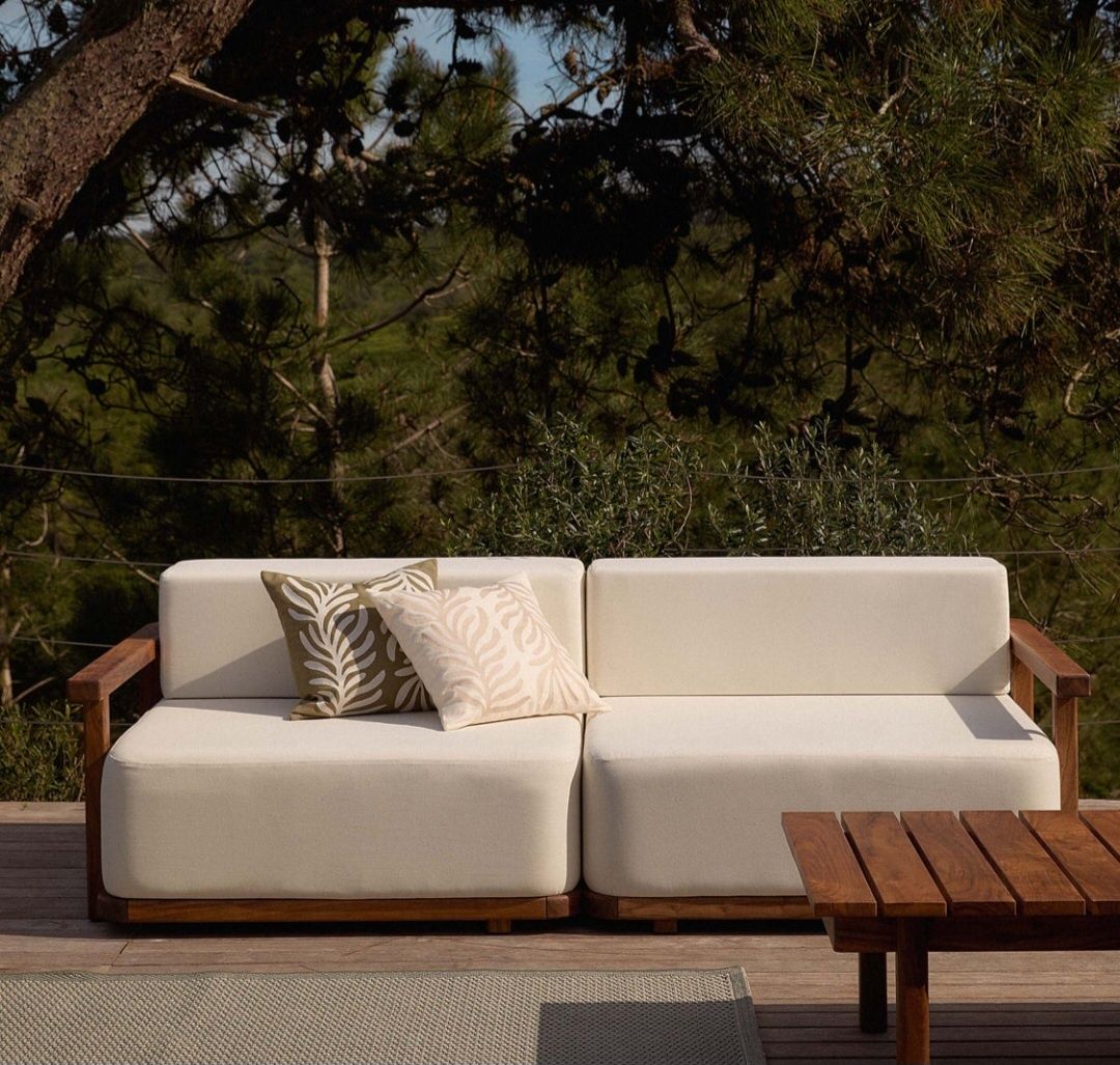 Sofa ogrodowa z drewna akacjowego Matheus 2-osobowa Westwing