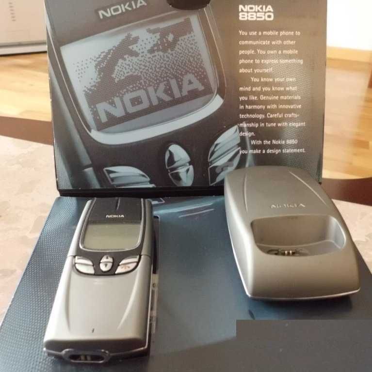 Nokia 8850 (+ Carregador Secretária 8850 + Cd Instalação)