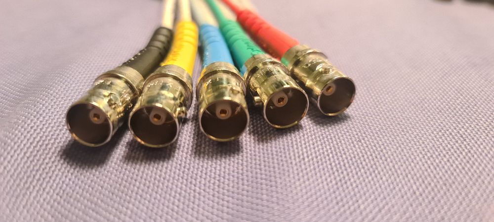 15-pin HD Male VGA to BNC Female Mini High Resolution Cables