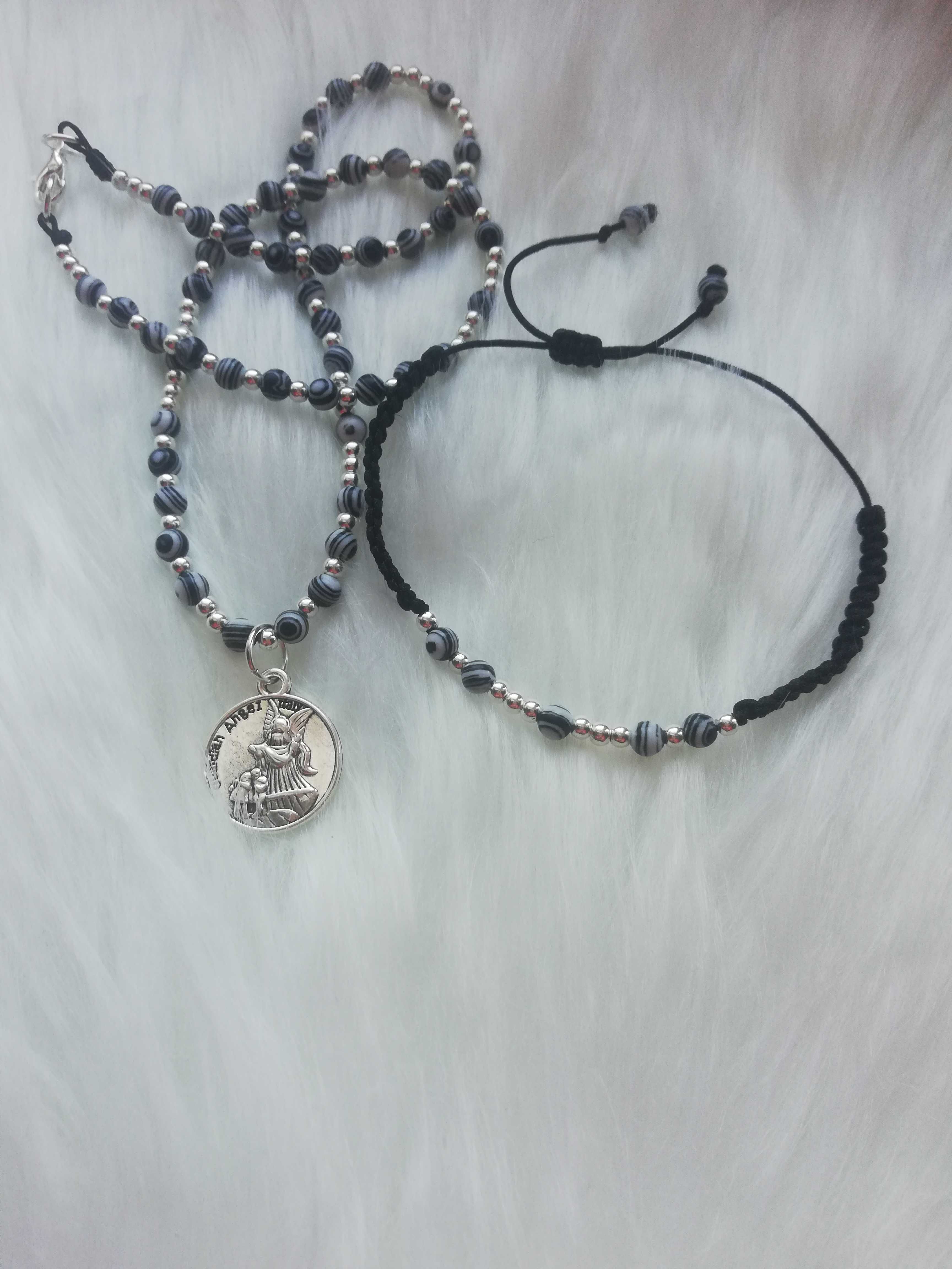 KOMPLET Naszyjnik z medalionem +bransoletka z kamienia malachitu