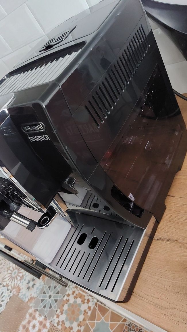 DeLonghi dinamica bdb stan