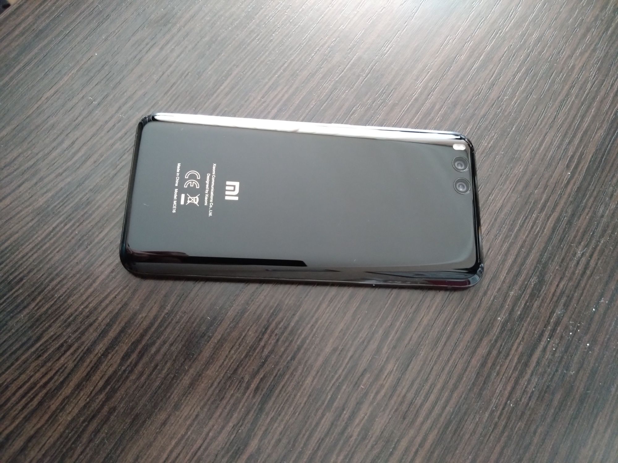 Xiaomi Mi6 6/64 3800гр.