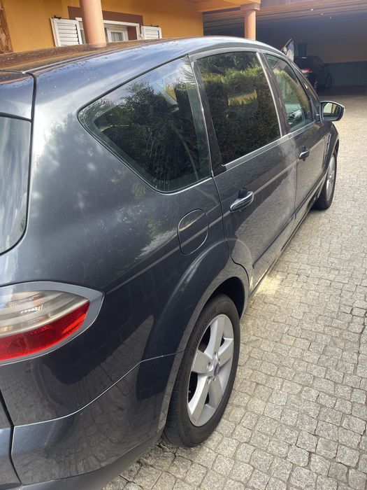 Carrinha Ford S-Max
