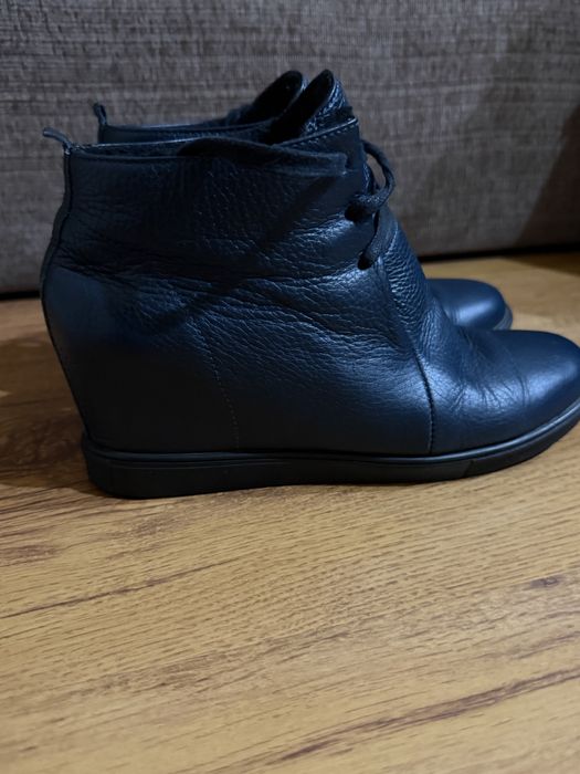 Черквики жіночі шкіряні