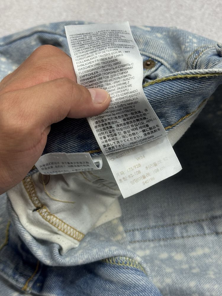 Мужские джинсовые шорты Levis 569
