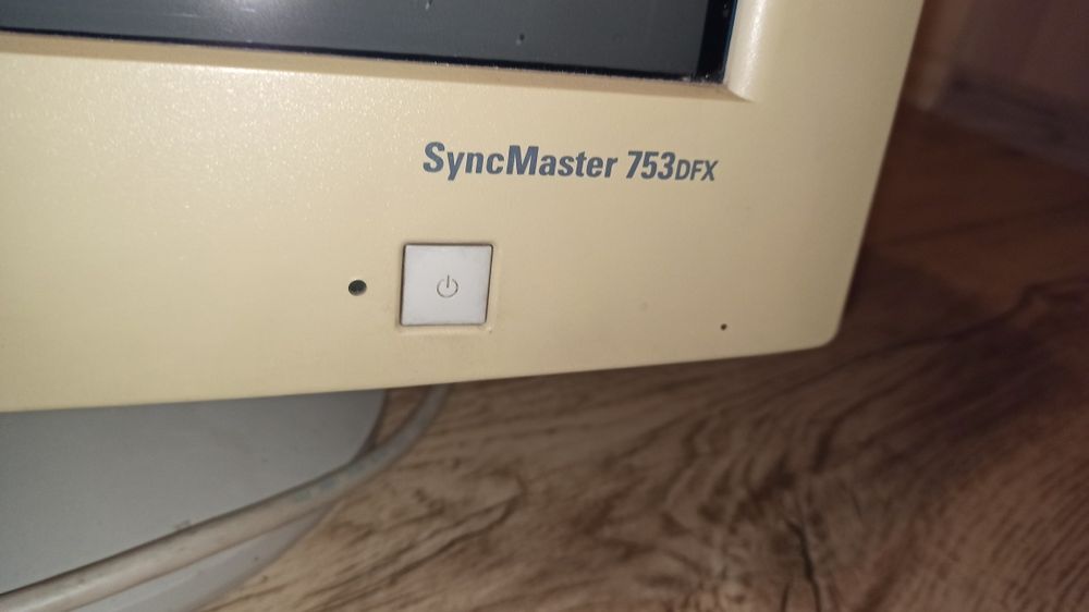 Monitor CRT Samsung