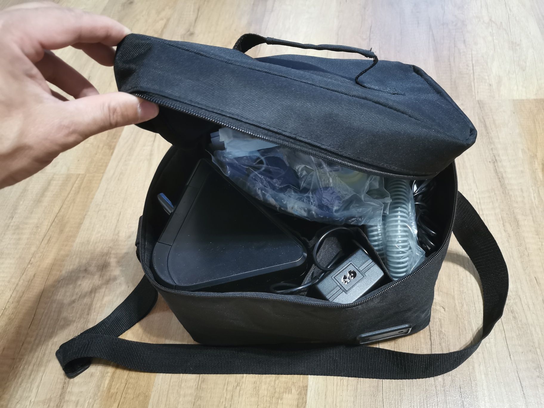 Aparat do leczenia bezdechu Prisma Smart WM0904TD z nawilżaczem