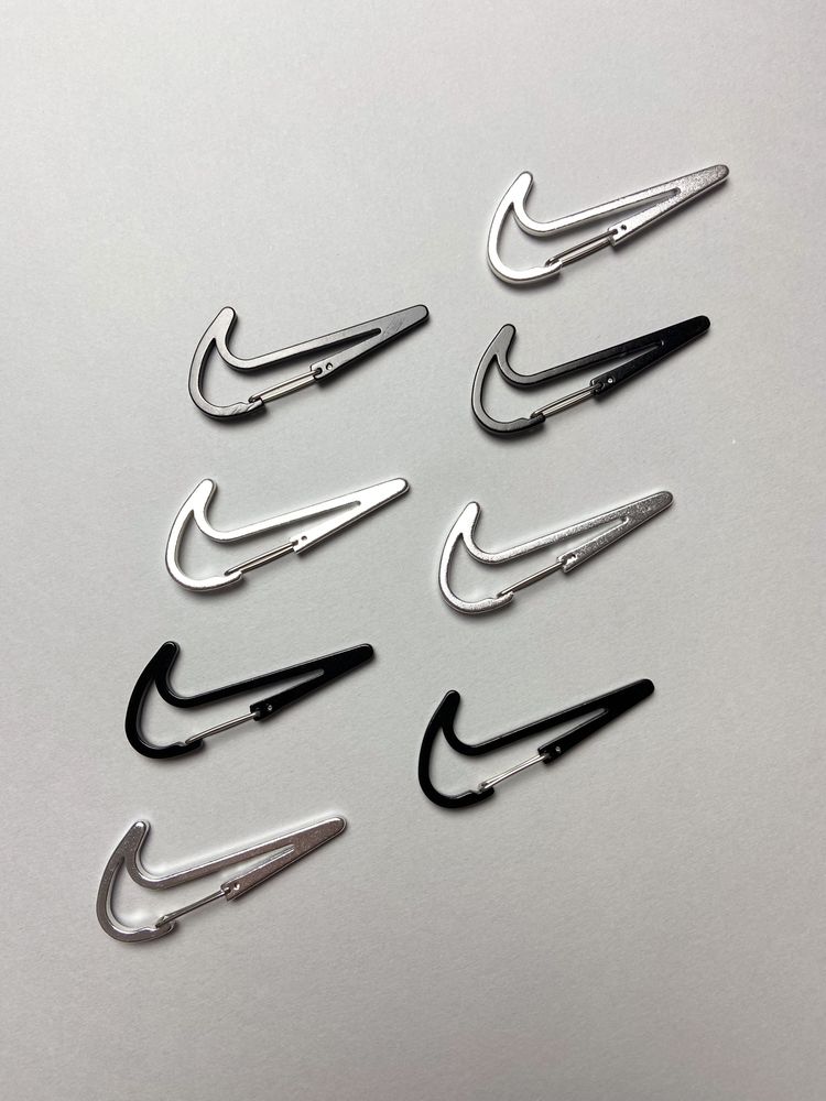 Карабін Брелок Nike Swoosh свуш кабарин