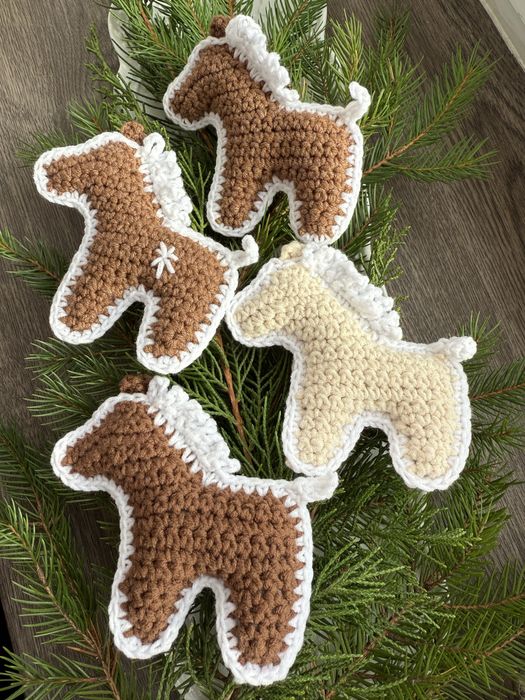 Розпродаж Вязані носочки, новорічні іграшки на ялинку, різдвяний декор