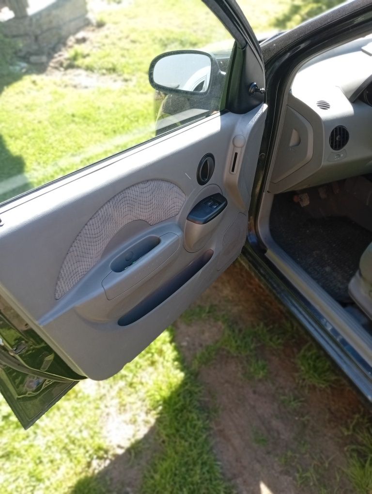 Daewoo kalos 1.2