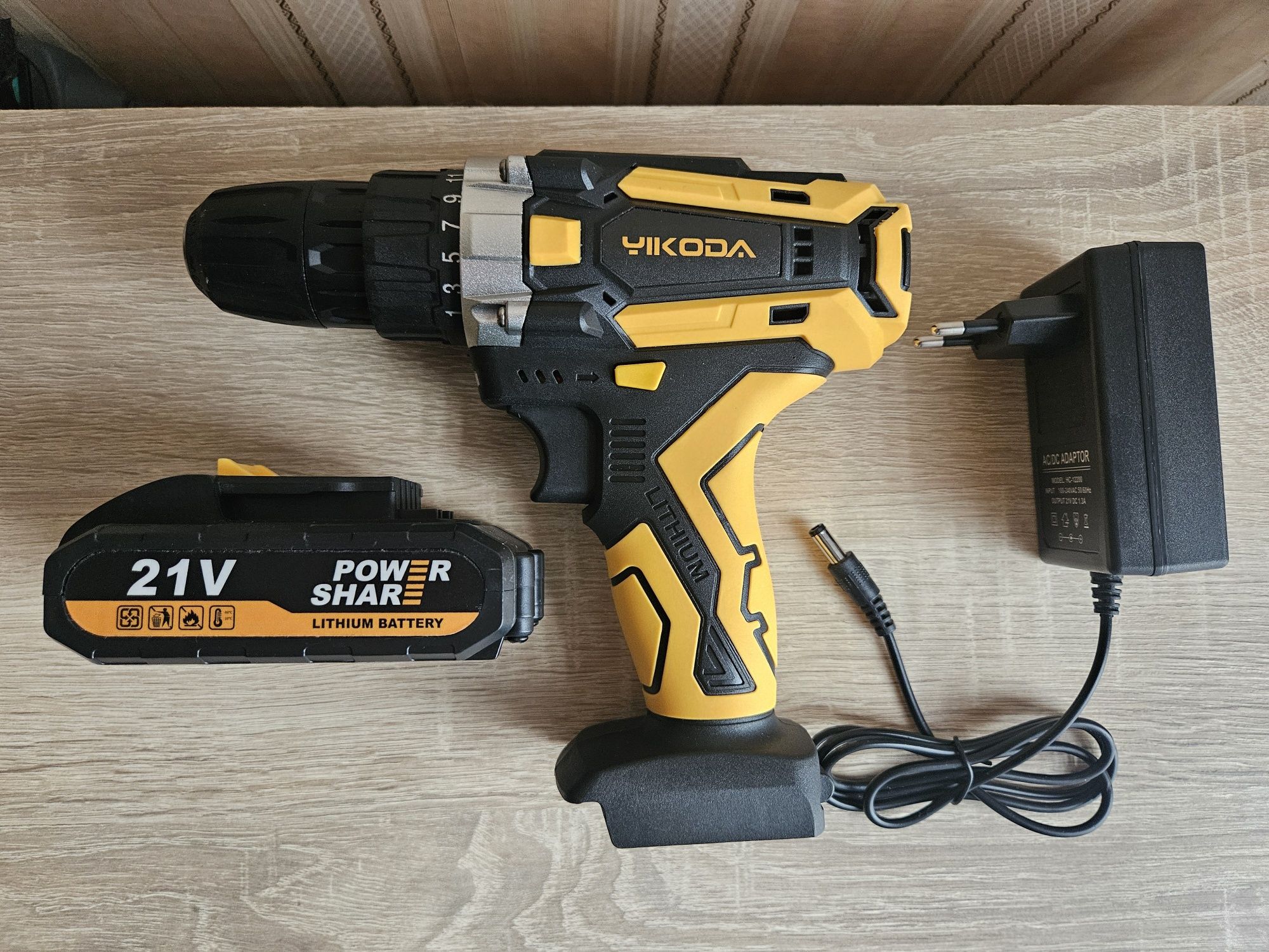 Wkrętarka Yikoda FM21-1  21V ! Komplet