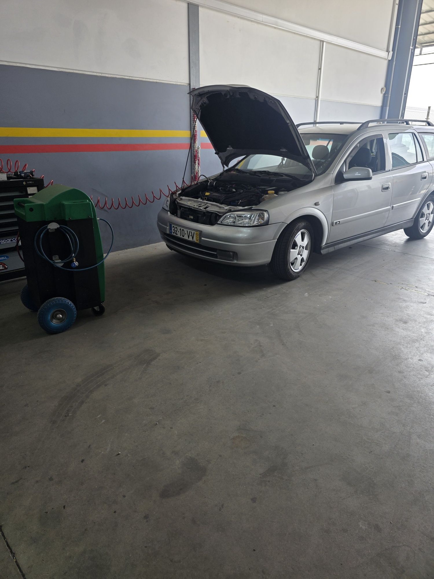 Carro opel astra 2003 1.7 gasolio muy economico (ojo) >motor Isuzu