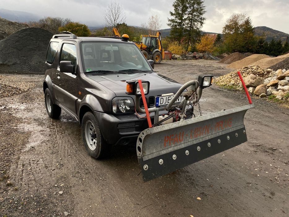 Suzuki jimny pług śnieżny pfau specjalny