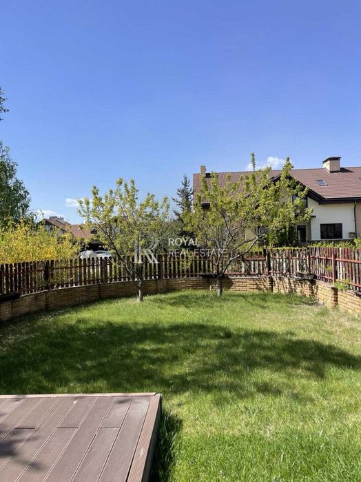 Продаж Таунхаус Вишневського ТОП ЦІНА КМ Северинівка з Басейном Озеро