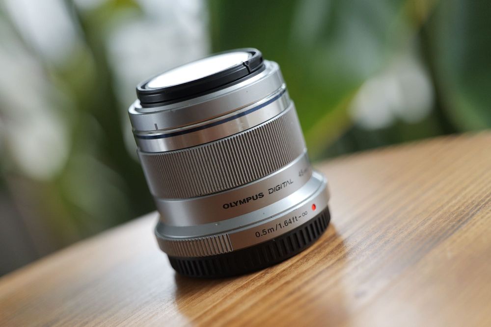 Obiektyw Olympus M.ZUIKO DIGITAL 45mm f/1.8