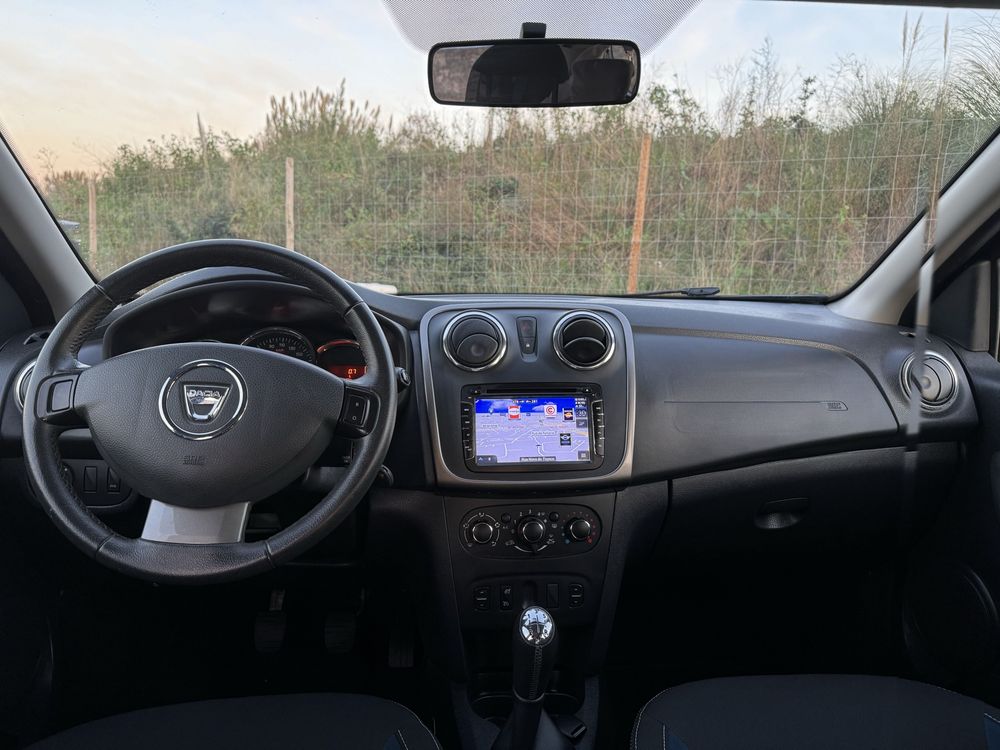 Dacia Sandero 2015 - 0.9 TCe - GPS