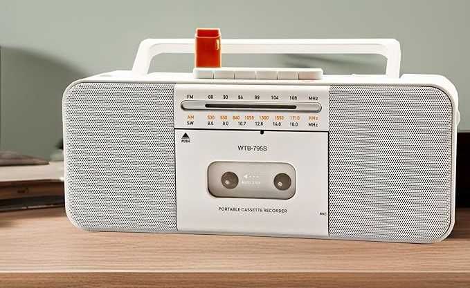 Odtwarzacz Kasetowy Retro USB/Bluetooth/AM/FM Przenośny Odtwarzacz MP3