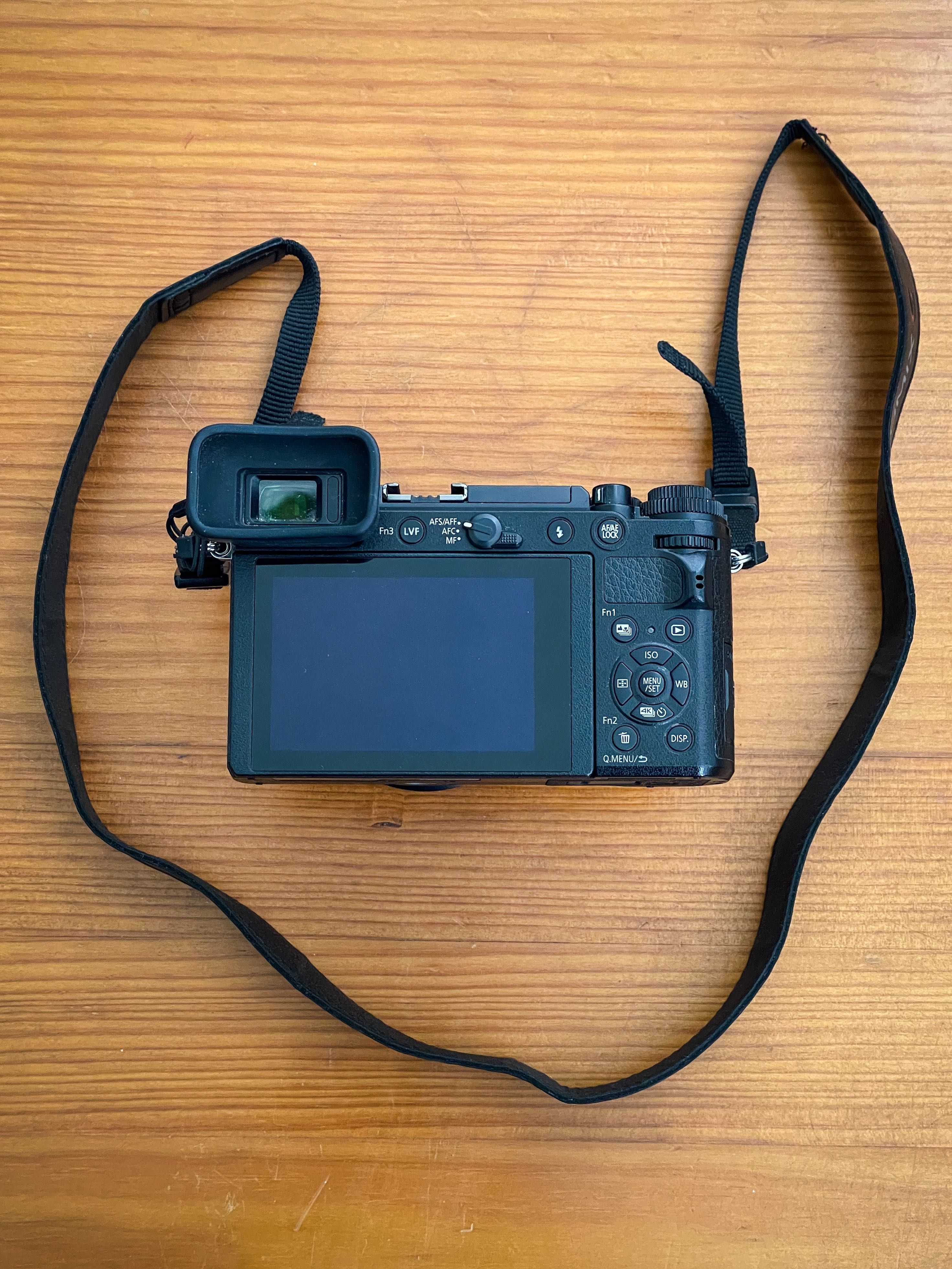 Panasonic LUMIX GX9 (Corpo)