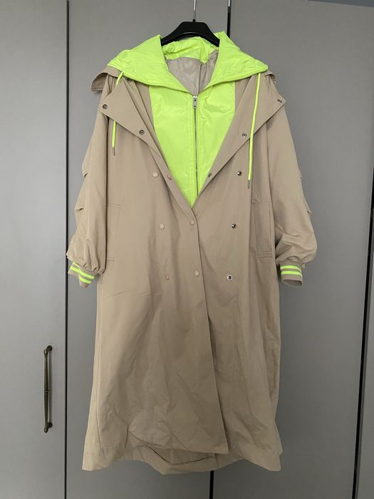 Тренч, випобник Корея , новий