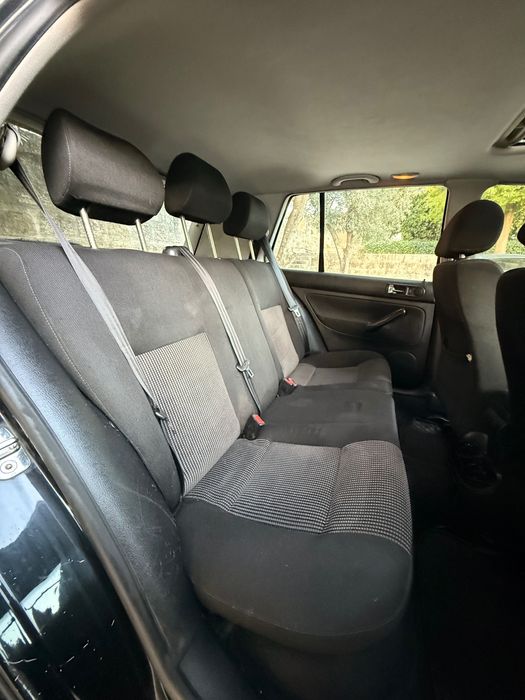 Volkswagen Golf 1.6 16v