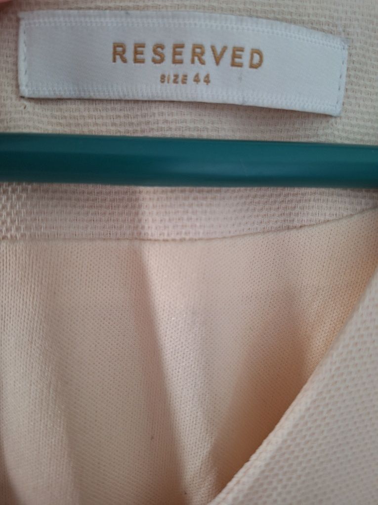Sukienka z paskiem Reserved