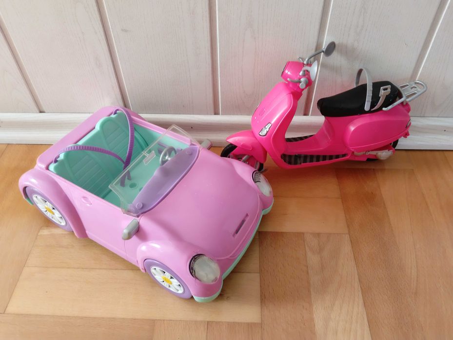 Samochód i skuter dla lalek