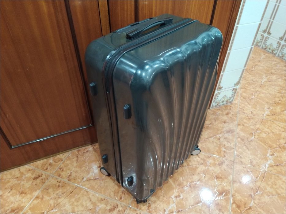 Mala malas de porão até 23 kg viagem casa quarto apartamento vivenda.