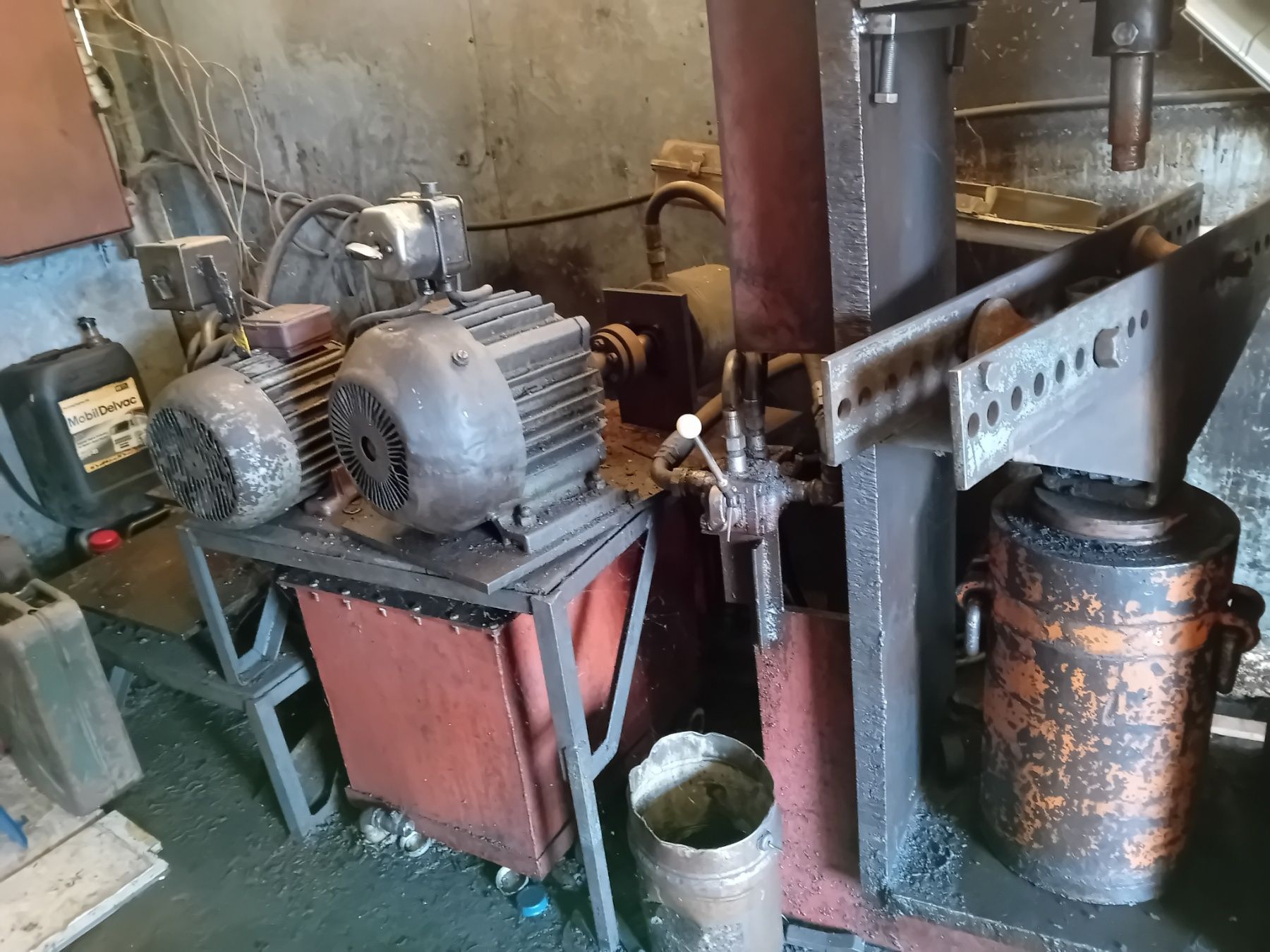 Prasa hydrauliczna