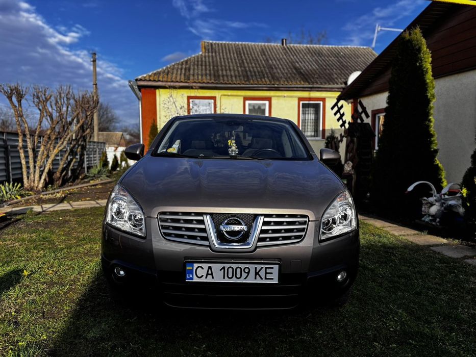 Продам Nissan Qashqai