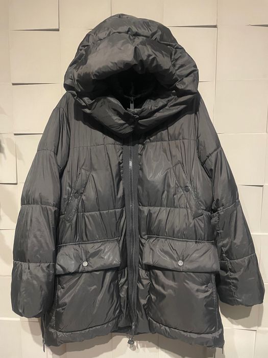 Куртка обʼємна р. М-l Zara