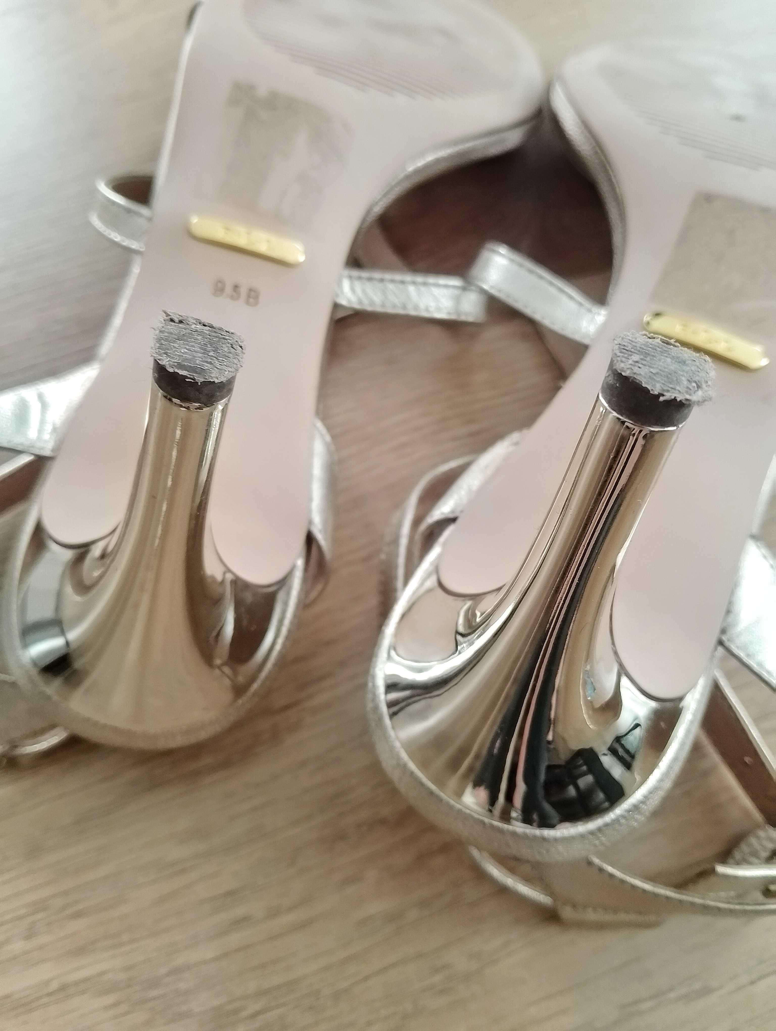 Ralph Lauren złote skórzane sandały szpilki na lato ślub 9,5 40