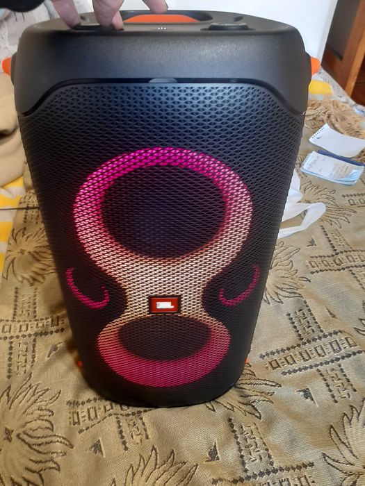 JBL    Partybox   110