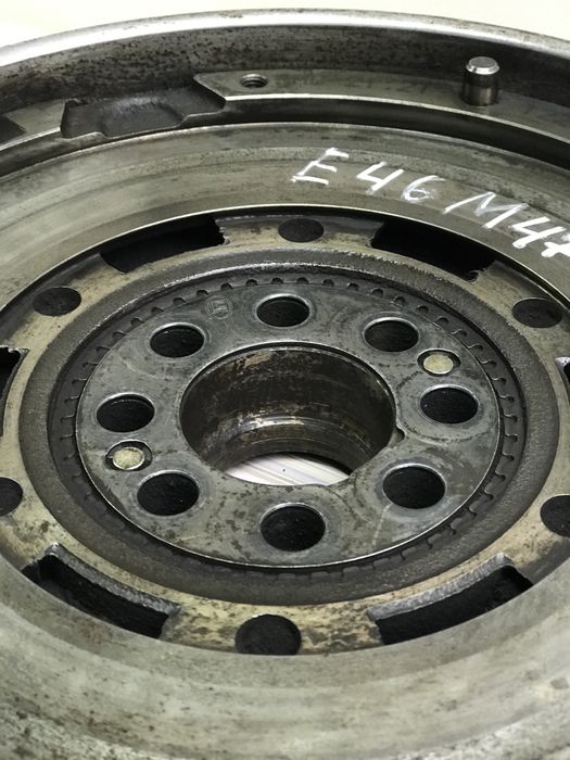 Маховик Сципления БМВ Е46 М47 Дорестайл 320d Щеплення Демпфер BMW E46