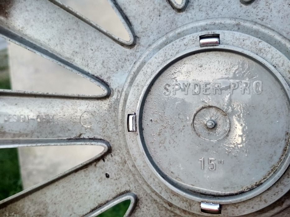 Продам ковпак на диск 15