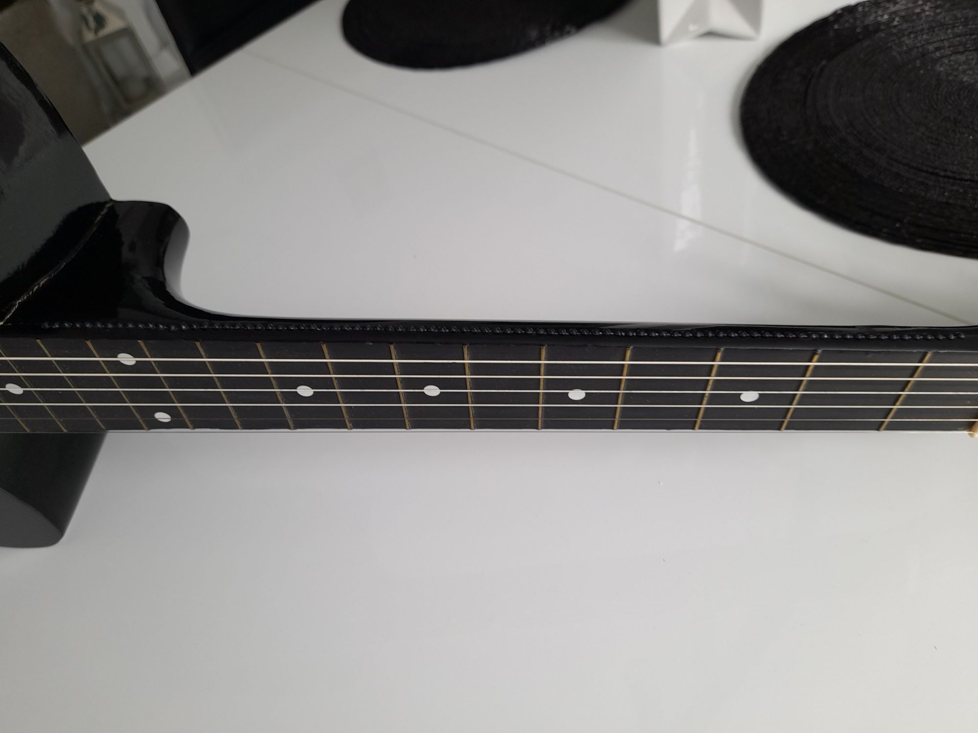 Gitara akustyczna Modena K-30 rozmiar 4/4 czarny połysk