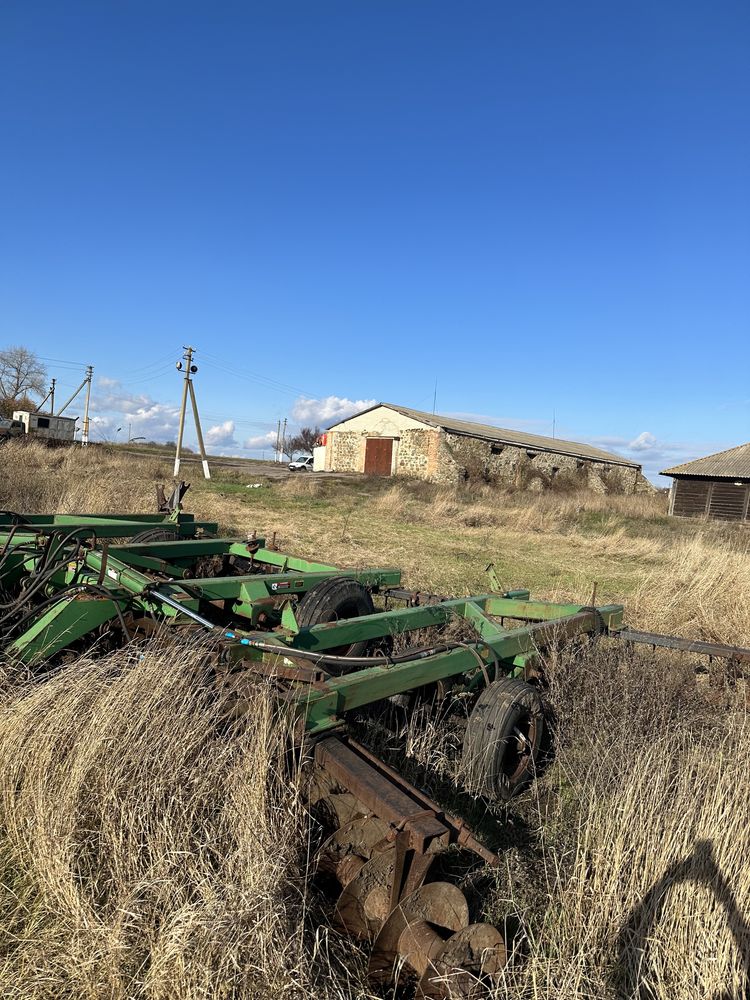 Дискова борона John Deere 800