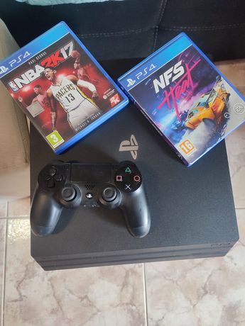 PlayStation 4 com jogos